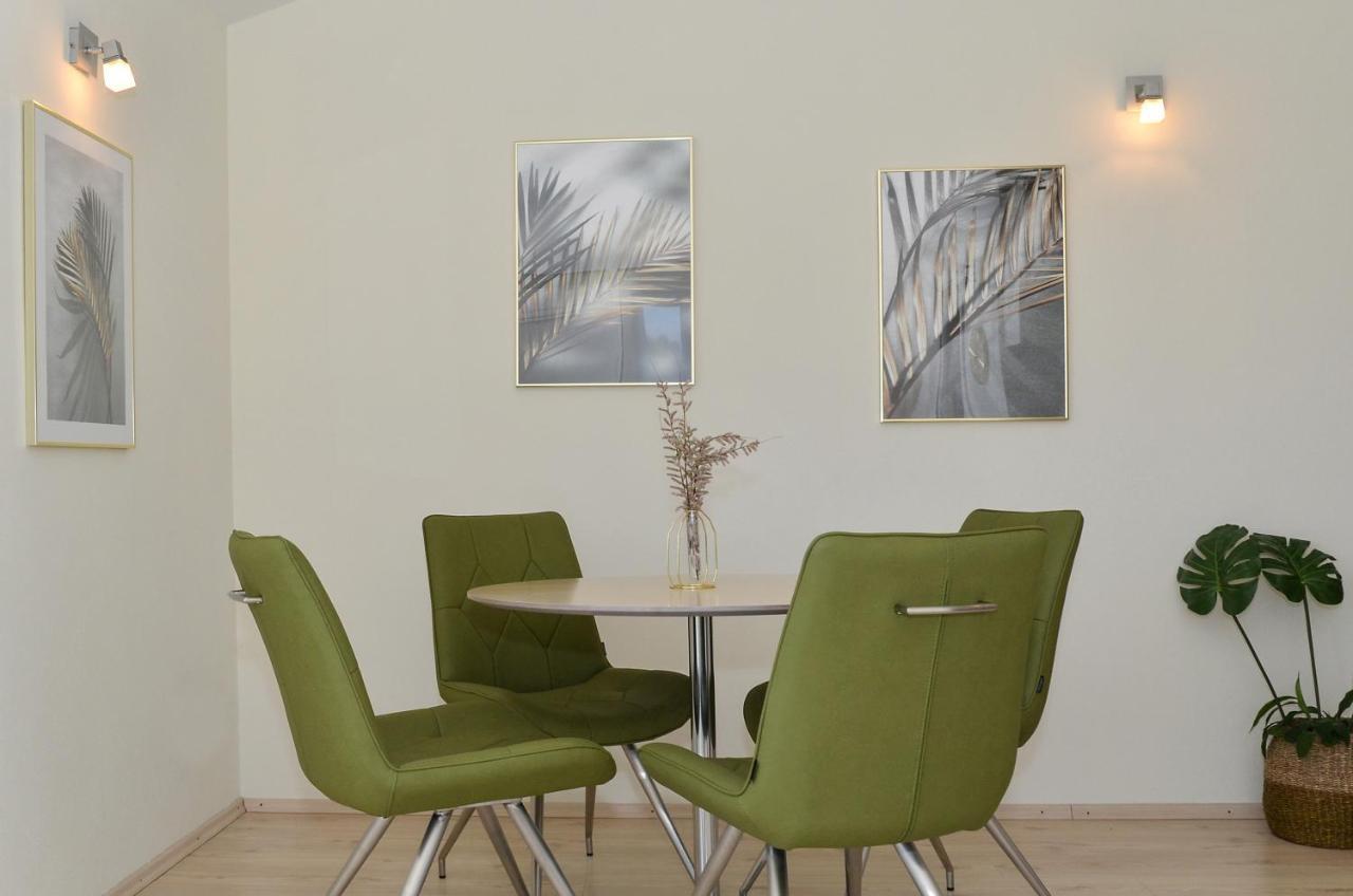 Mar Deluxe Apartments Trogir Bagian luar foto