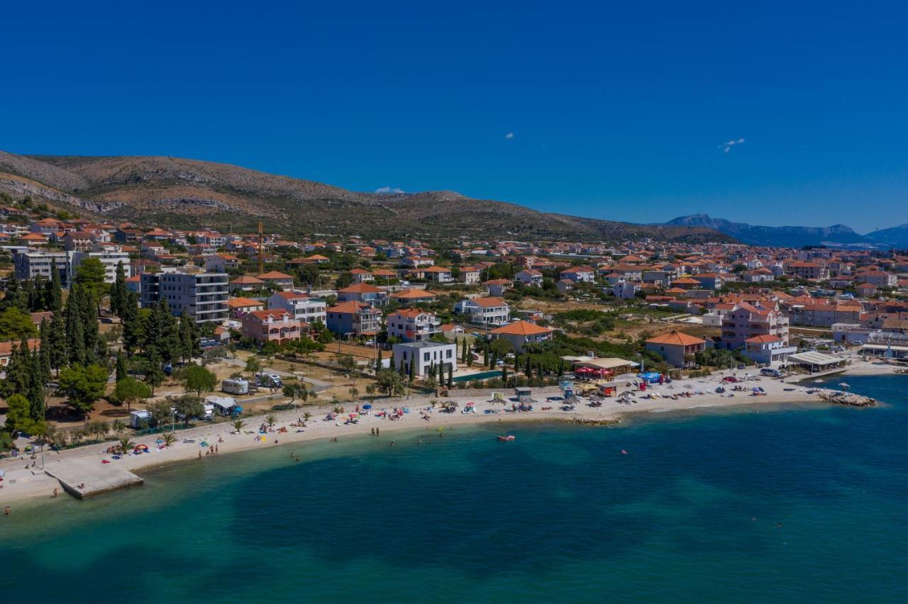 Mar Deluxe Apartments Trogir Bagian luar foto