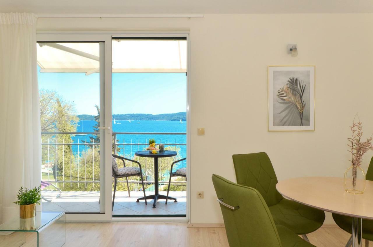 Mar Deluxe Apartments Trogir Bagian luar foto