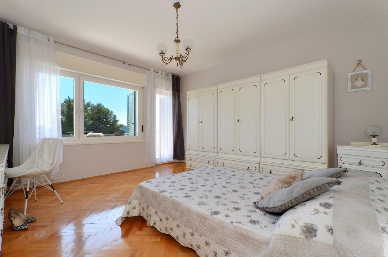 Mar Deluxe Apartments Trogir Bagian luar foto