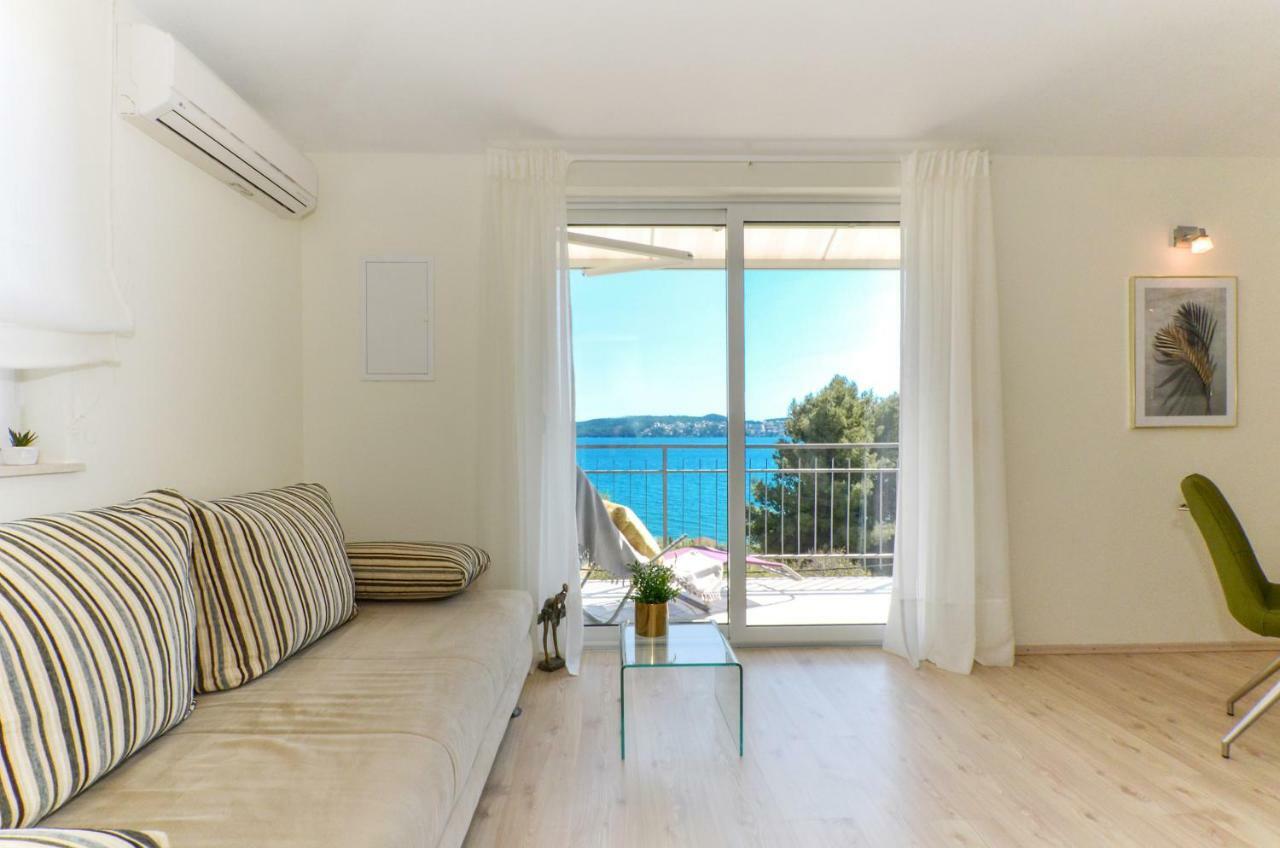Mar Deluxe Apartments Trogir Bagian luar foto