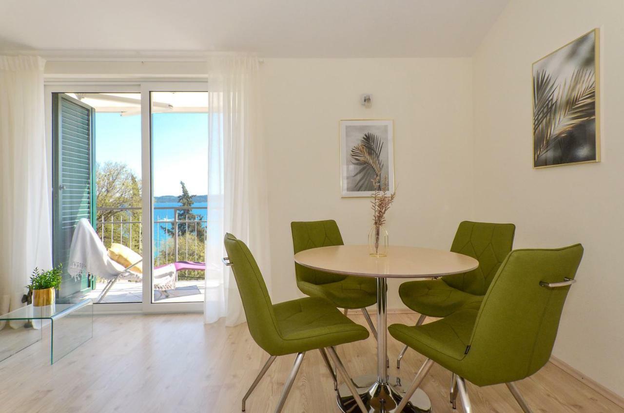 Mar Deluxe Apartments Trogir Bagian luar foto